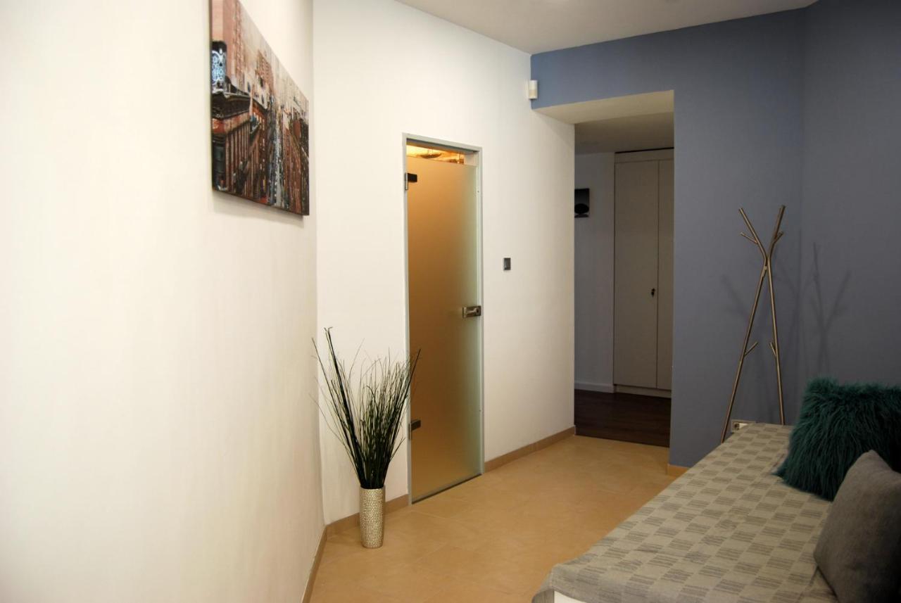 Luxurious Apartment With Balconies In Downtown Bp Βουδαπέστη Εξωτερικό φωτογραφία